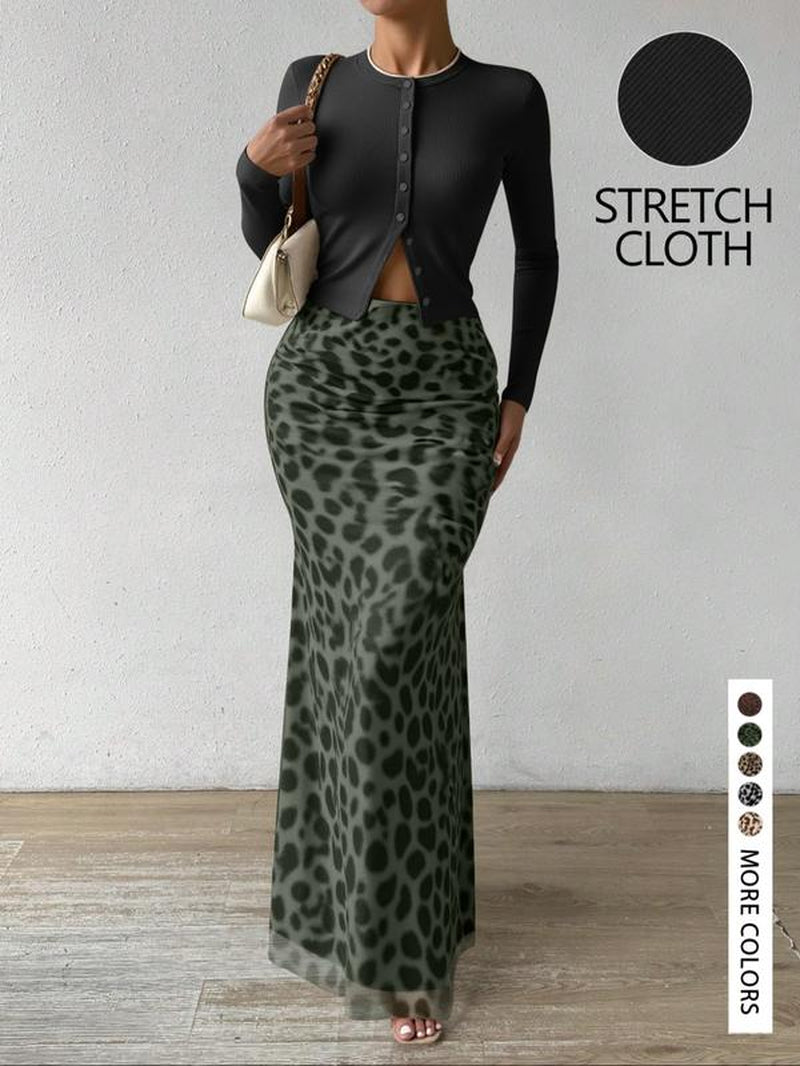 Women'S Stylish Solid Color Knitted Cardigan and Leopard Print Skirt Set